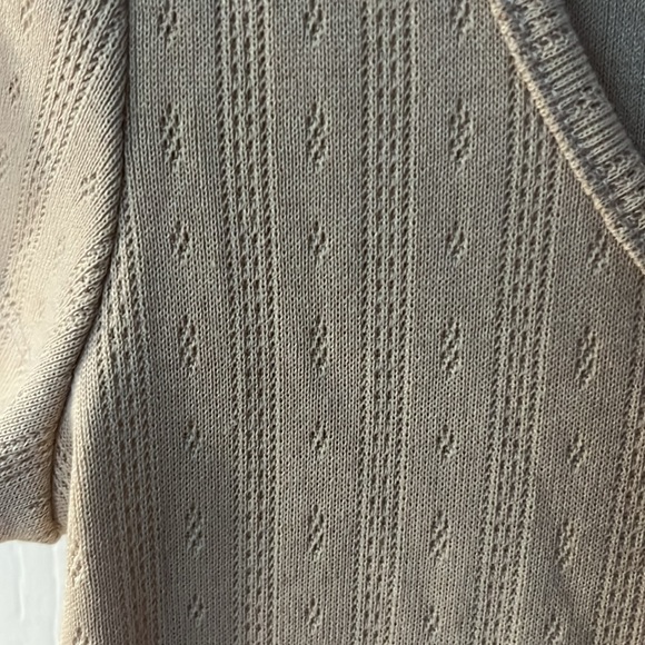 H&M crop top - Picture 2 of 3